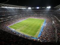 FB体育官方网站-当老鹰的利爪撕碎魔术，伦纳德如何用一场淘汰赛重新定义攻防艺术