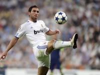 FB体育在线-中场铁闸与战术铁幕，罗德里冠军级表现如何奥地利式封锁皇家社会