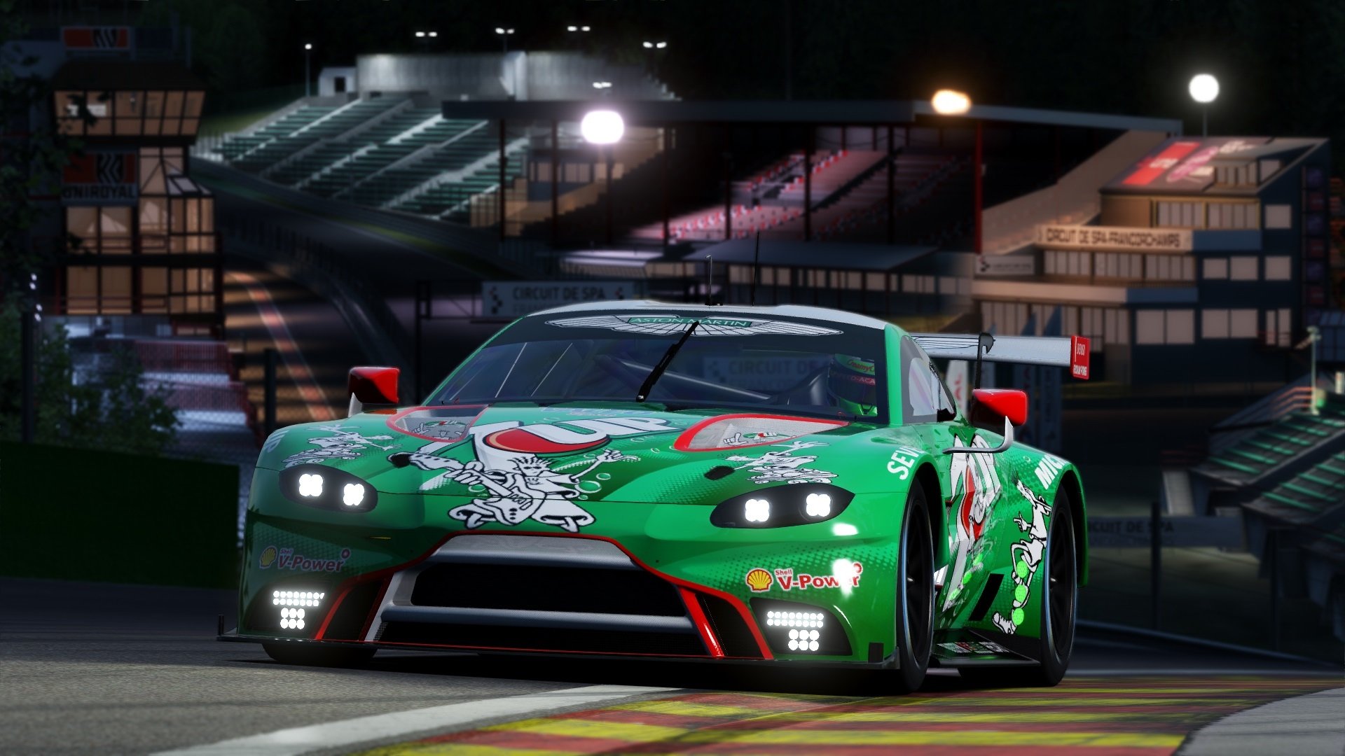 当东方雄鹿狂胜深圳，西方哈利伯顿在抢七接管，篮球世界的平行叙事