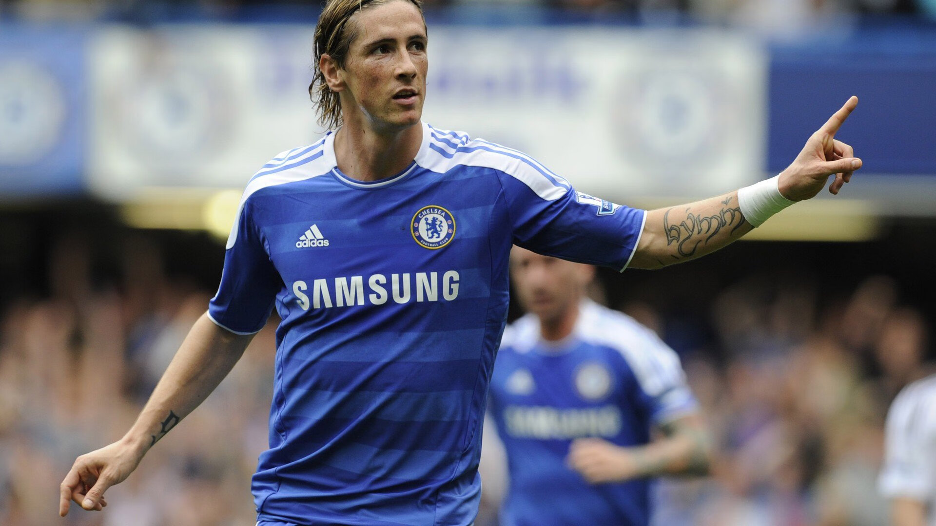 绝境中的绿茵之光,马丁内利一锤定音,秘鲁险胜卡塔尔背后的战术与意志